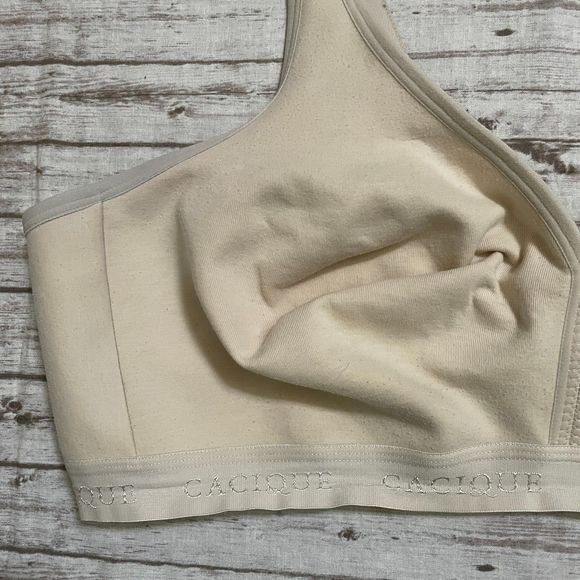 Cacique Size 46D Bra Cotton No Wire Cups Seamless Wide Adjustable Straps Beige - Picture 2 of 8